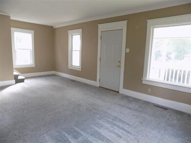 824 E Indiana Ave, Elkhart, IN 46516 - photo 2