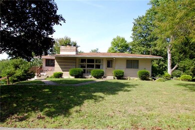 Large park like front yard.
