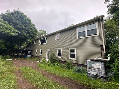 12 Crown St, Spencer, MA 01562 - photo 4