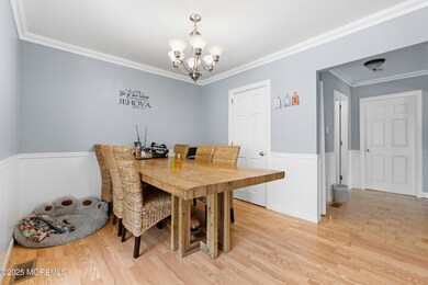 452 W Park Ave, Oakhurst, NJ 07755 - photo 6