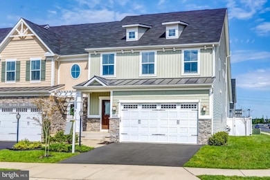 25174 Coats Square, Aldie, VA 20105 - photo 2