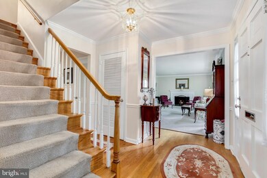 9027 Beatty Dr, Alexandria, VA 22308 - photo 3