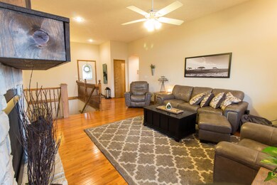 732 N Allison St, Nixa, MO 65714 - photo 6