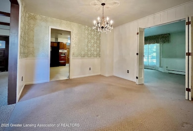 2505 Hanover Dr, Lansing, MI 48911 - photo 6