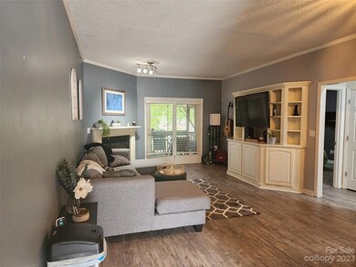 229 Ramsey Ct unit 229, Statesville, NC 28677 - photo 5