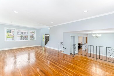 37 Frost Ave E, Edison, NJ 08820 - photo 6