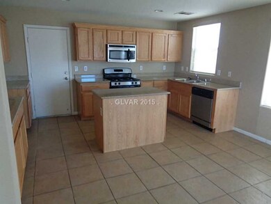 9028 Alex Creek Ave, Las Vegas, NV 89149 - photo 6