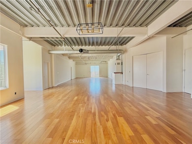 SB Grand unit 1206, Los Angeles, CA 90013 - photo 3