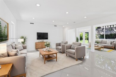 688 Fernwood Rd, Key Biscayne, FL 33149 - photo 3