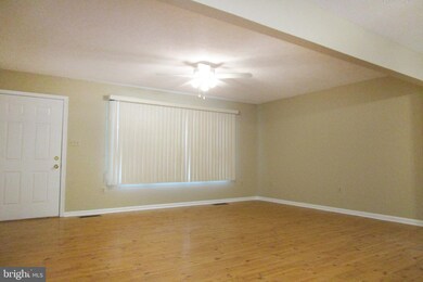 36786 Morning Dove Ct, Mechanicsville, MD 20659 - photo 2