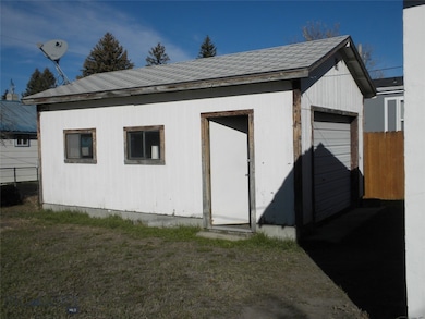 312 S Madison St, Twin Bridges, MT 59754 - photo 6