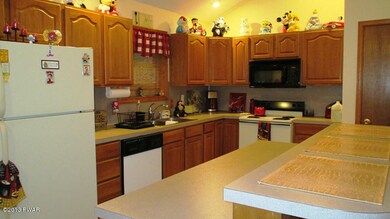 147 Lake Shore Dr, Dingmans Ferry, PA 18328 - photo 7