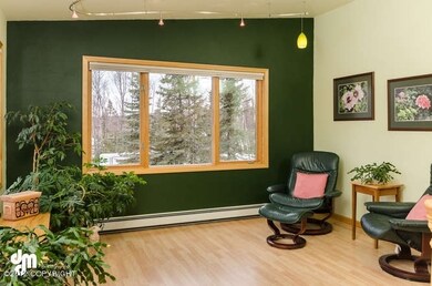 [photo 1591618] living room