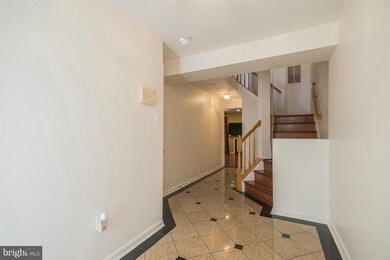 21247 Owls Nest Cir, Germantown, MD 20876 - photo 4