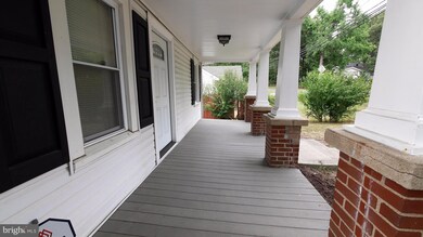 18630 Triangle St, Triangle, VA 22172 - photo 2