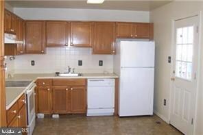 7417 Courtland Cir, Manassas, VA 20111 - photo 5