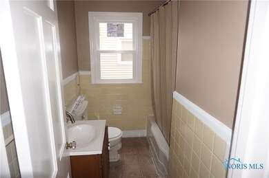 3655 Roanoke Rd, Toledo, OH 43613 - photo 5