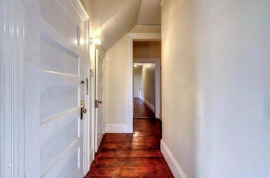 362 Lloyd Ave unit 1, Providence, RI 02906 - photo 5