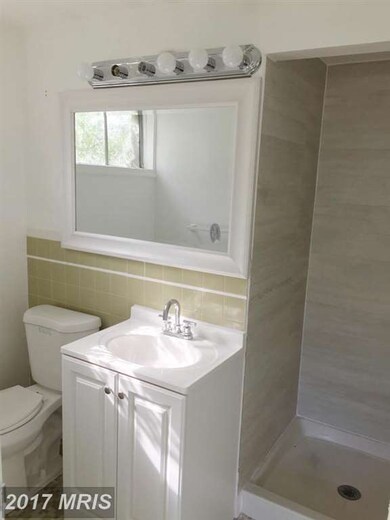 6326 61st Ave, Riverdale, MD 20737 - photo 5