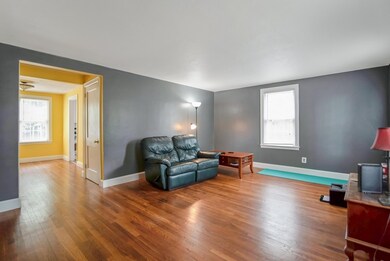 34 Sheridan Ave, West Springfield, MA 01089 - photo 4