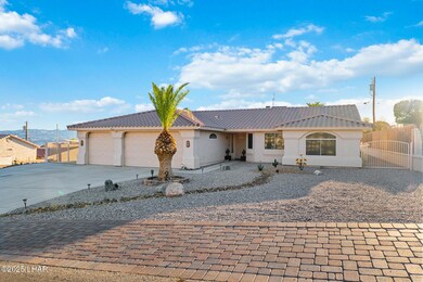 961 Joshua Tree Dr, Lake Havasu City, AZ 86404 - photo 3