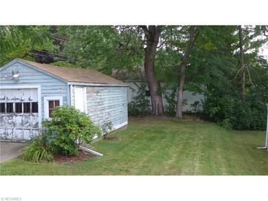 128 E. Dartmore Rear Yard