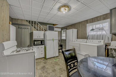 402, Dunmore, PA 18512 - photo 6