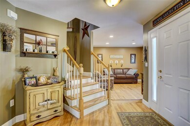 76 Auburn Rd, Hooksett, NH 03106 - photo 4