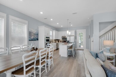 photos of similar house in SDA 08