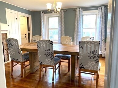 592 Liberty St, Rockland, MA 02370 - photo 3