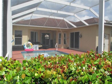 Relaxing screened lanai/pool area..