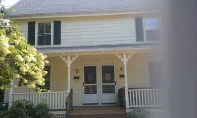 51 Clinton Place unit 51, Newton, MA 02459 - photo 2