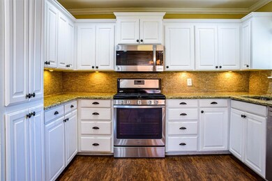 29 Circle Dr, Denison, TX 75021 - photo 7