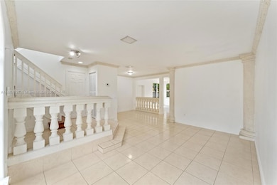 10819 NW 51st Ln, Doral, FL 33178 - photo 4