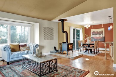 10_LivingDining