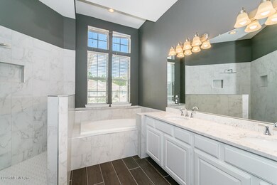 Master bath area