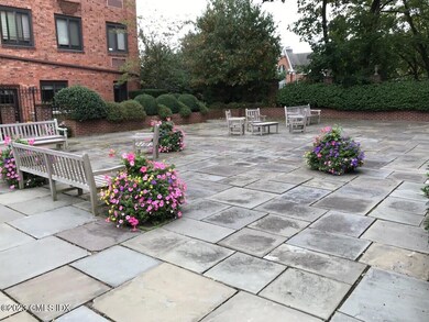 15 Lafayette Ct unit 3D, Greenwich, CT 06830 - photo 3