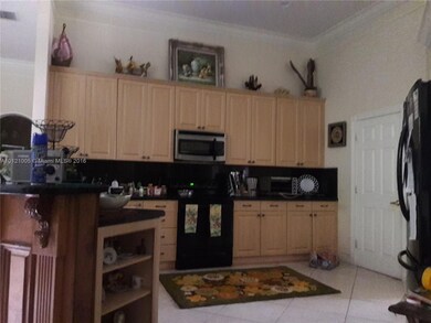 unlisted-address, Davie, FL 33325 - photo 2