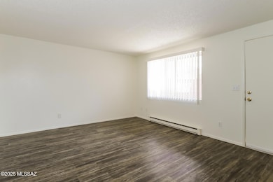 2625 N Alvernon Way unit B3, Tucson, AZ 85712 - photo 7
