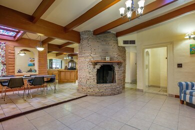 5323 E 10th St, Tucson, AZ 85711 - photo 2