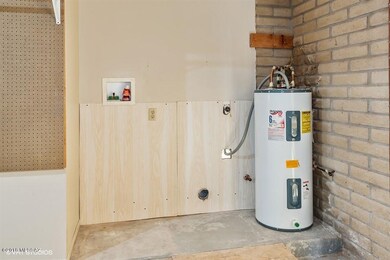07_1202EGENEVAST_2007_LowRes