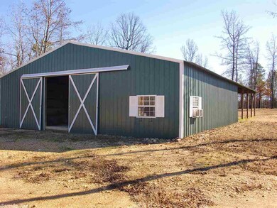 LARGE Cooled Barn/Workshop!