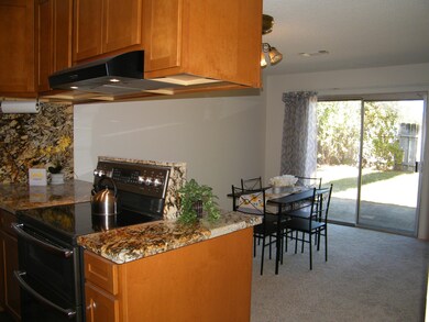 Kitchen/Dining