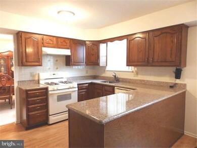 23 Brompton Ct, Cherry Hill, NJ 08003 - photo 5