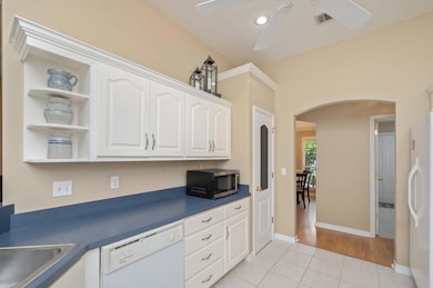 19-web-or-mls-5808-hilary-st