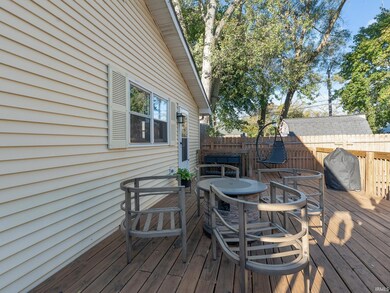 114 E Jefferson St, Auburn, IN 46706 - photo 7