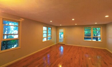 39 Crafts St unit 39, Newton, MA 02458 - photo 5