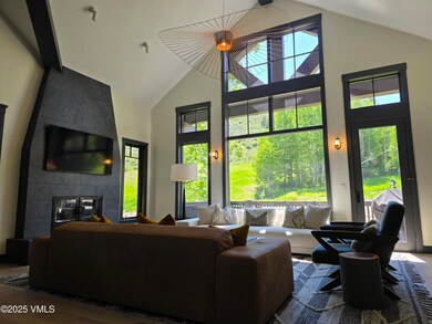 Huge vaulted ceilings