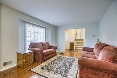 10109 Monrovia St, Lenexa, KS 66215 - photo 4