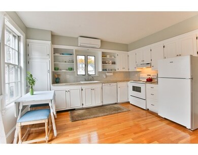 20 Market St unit 1, Newburyport, MA 01950 - photo 2